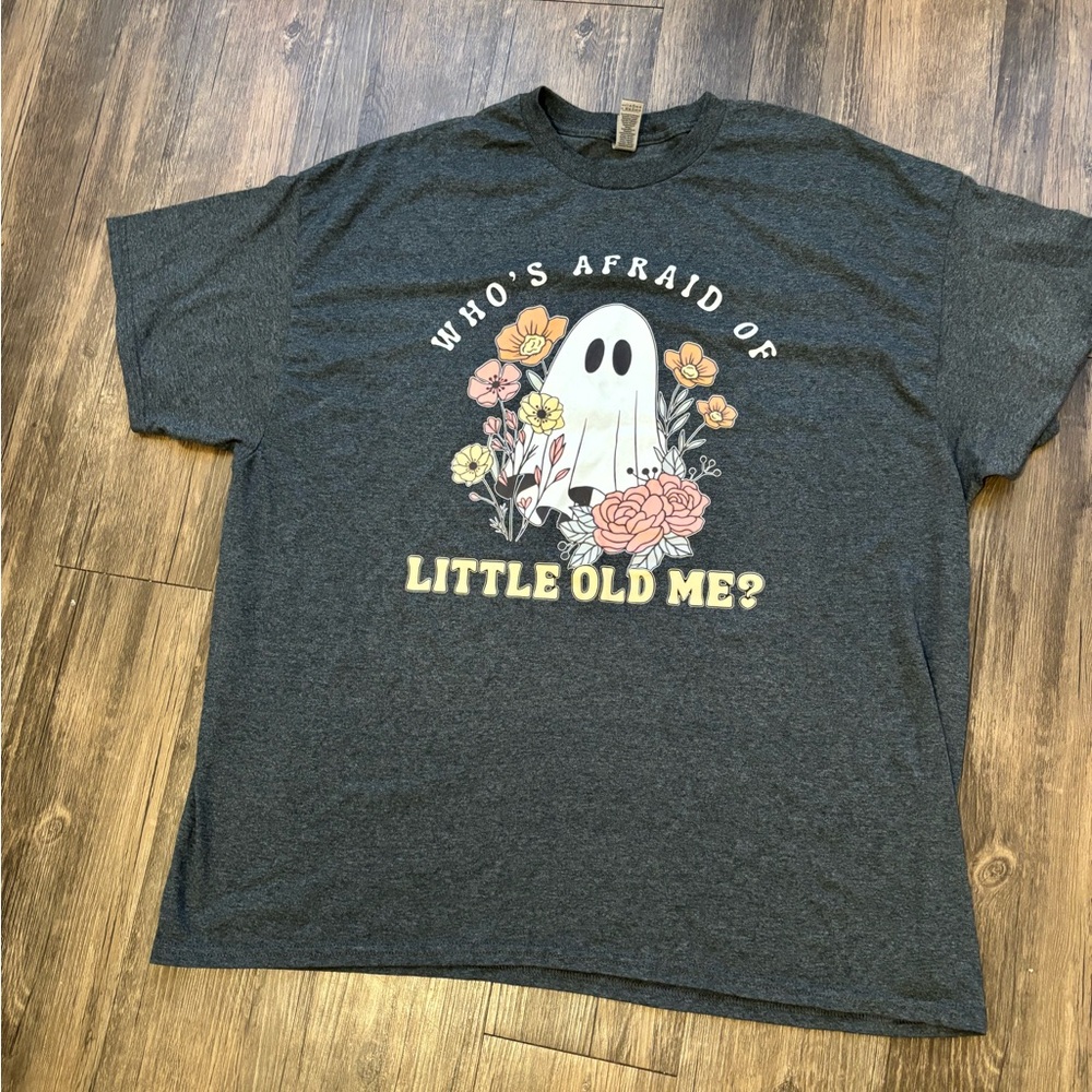 Gildan Ghost Graphic Tee - Dark Gray